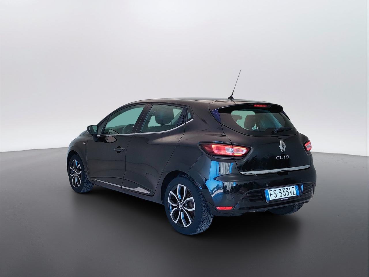 RENAULT Clio IV 2017 - Clio 1.5 dci Moschino Zen 90cv
