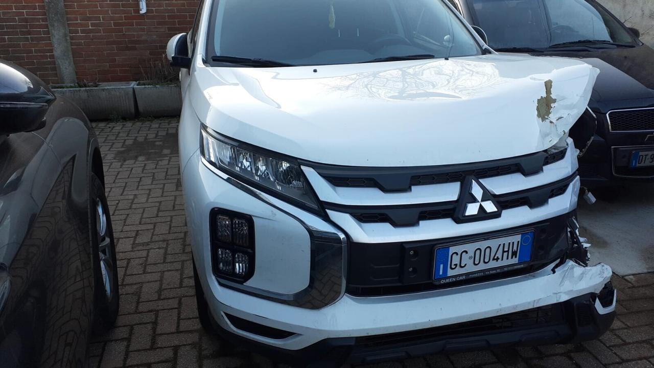 Mitsubishi ASX INVITE 2 WD GPL