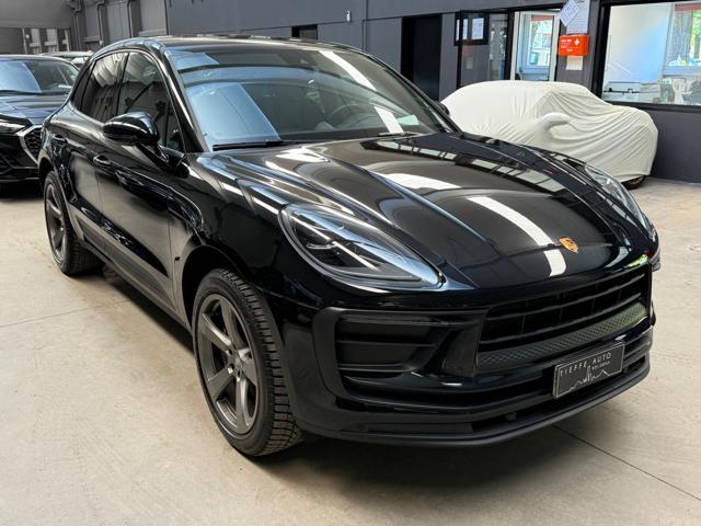 PORSCHE Macan 2.0