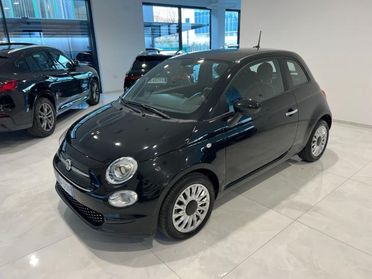 FIAT 500 1.0 Hybrid Lounge Apple CarPlay