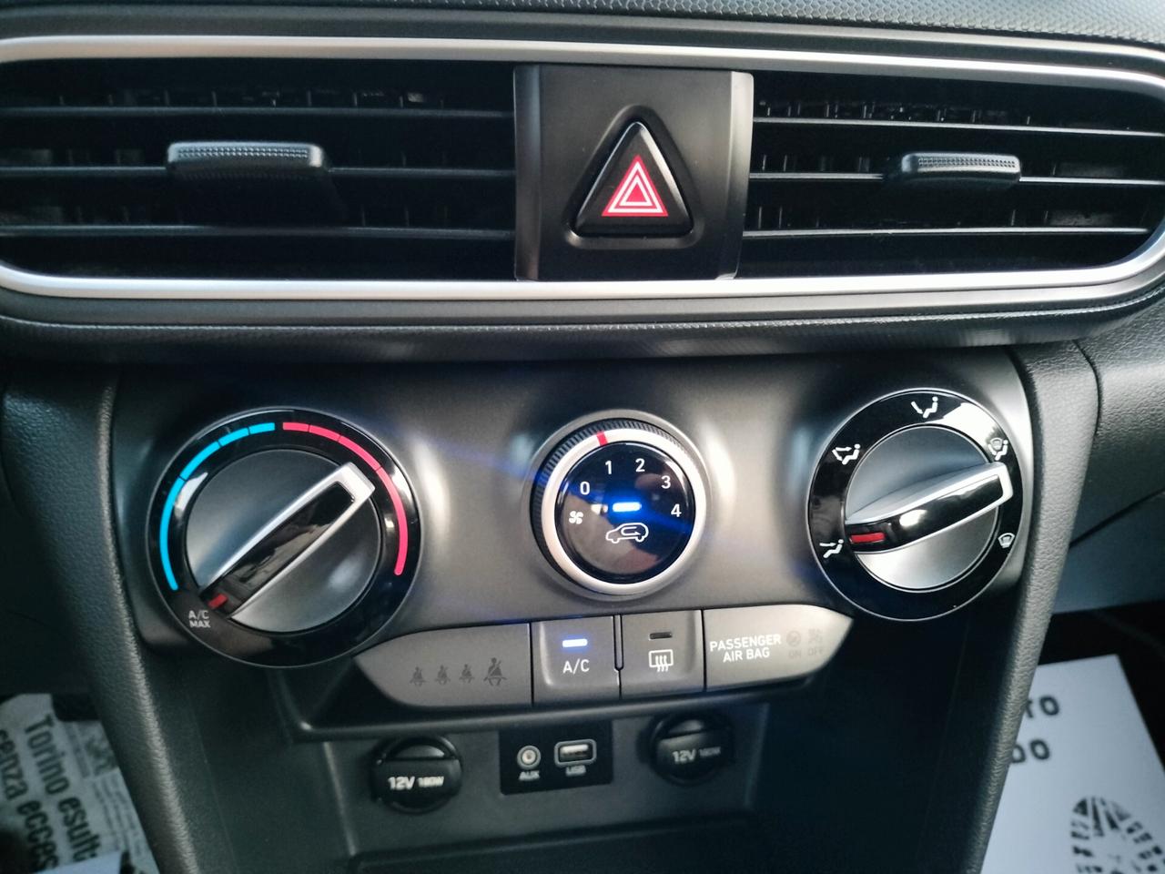 Hyundai Kona 1.0 T-GDI Xpossible