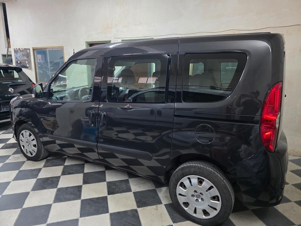 Fiat Qubo 1.3 MJT 75 CV Trekking