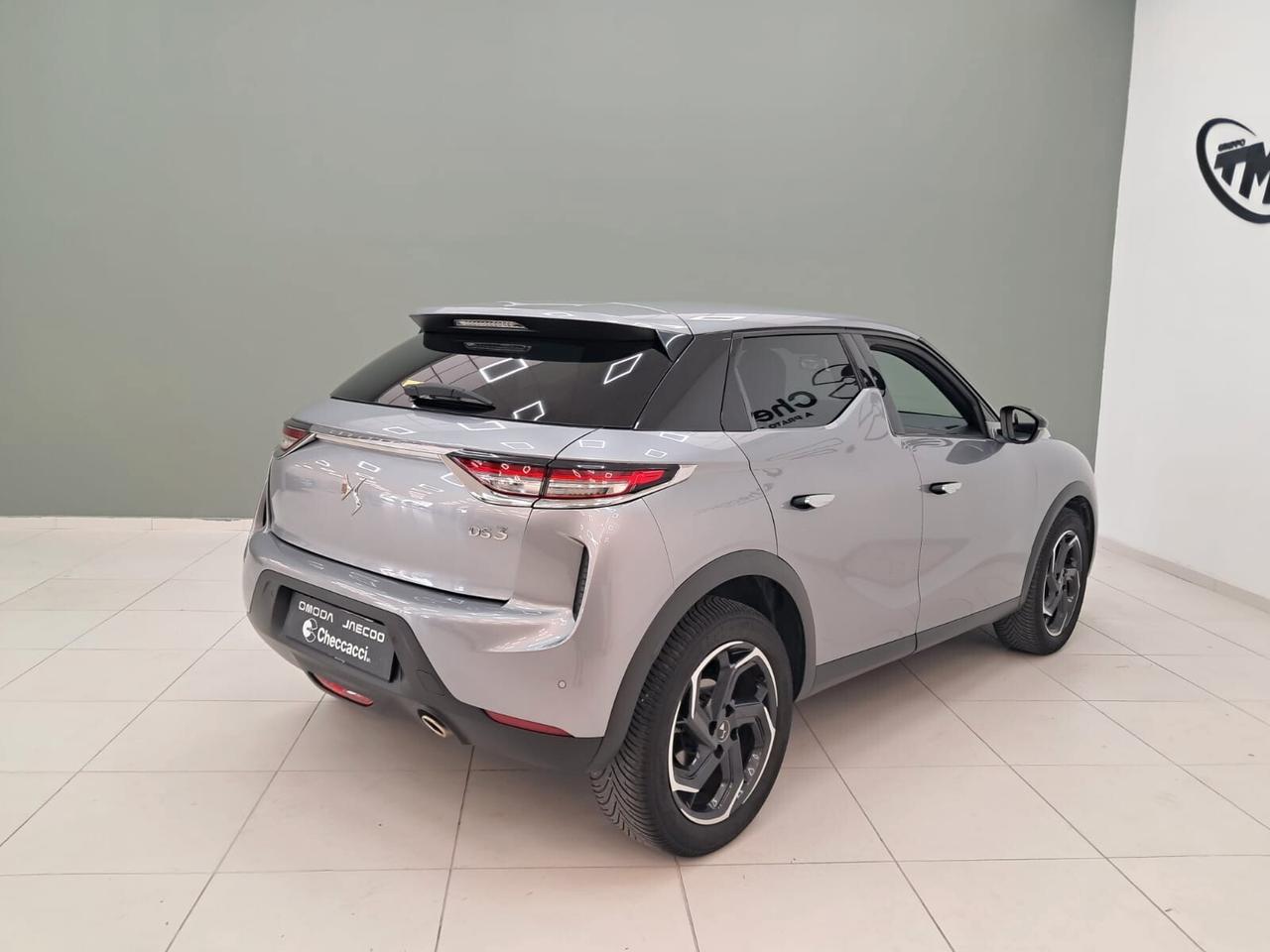 DS Automobiles DS 3 Crossback, 03/2021 1.5 bluehdi So Chic 100cv ADATTA A NEOPATENTATI