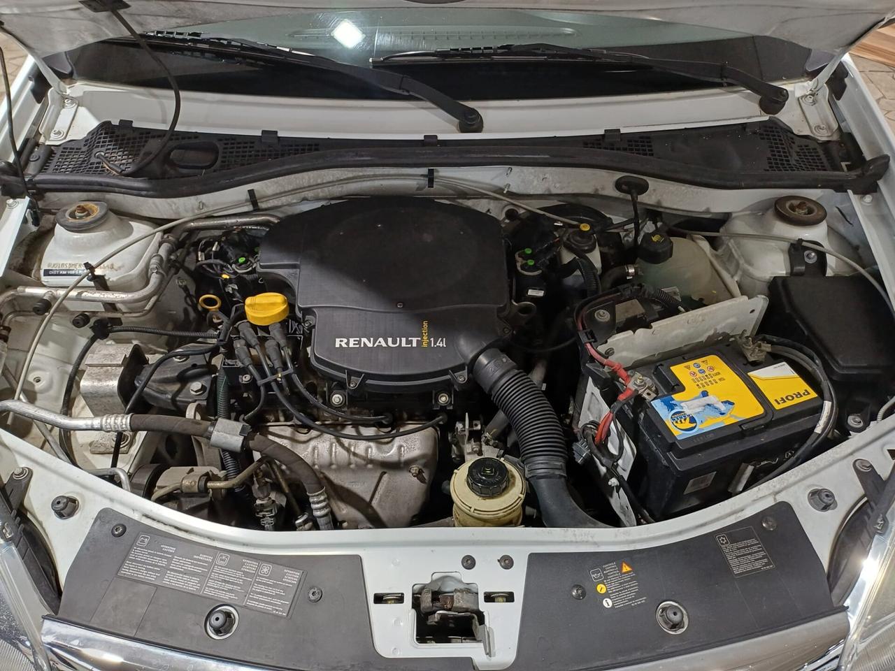 Dacia Sandero GPL DI SERIE Laureate - 2010