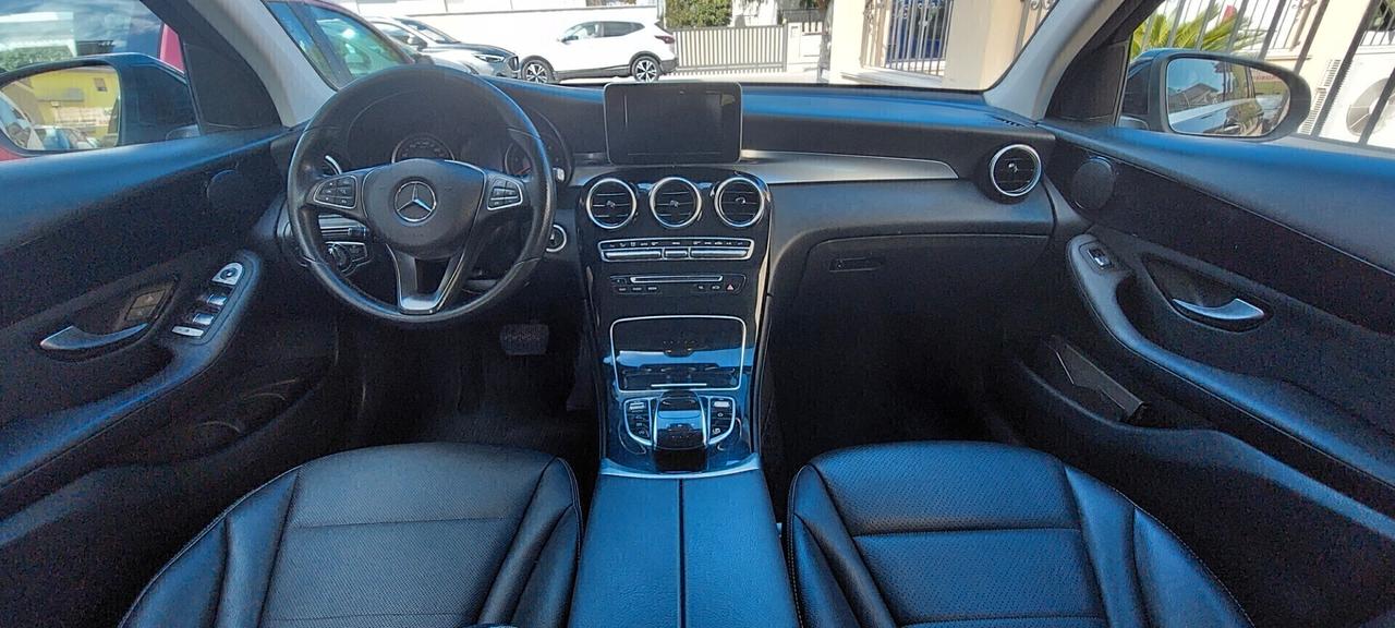 GLC 220 PREMIUM 170 CV AUTOMATICA STRAFULL OPTIONAL NAVI TELEFONO LEGA SENSORI FULL FULL