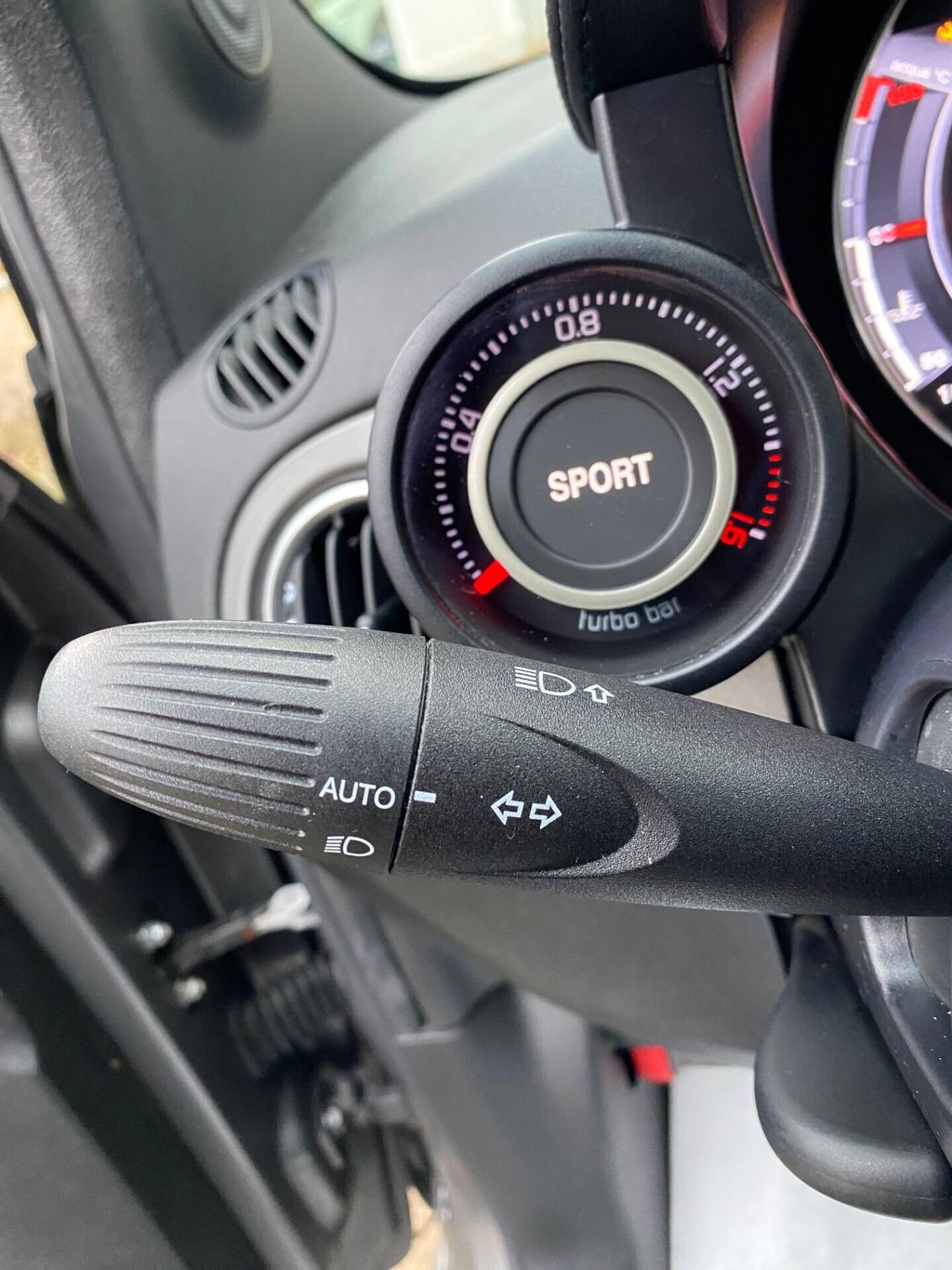 Abarth 595 1.4 Turbo T-Jet 165 CV Turismo