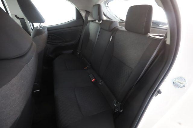 TOYOTA Yaris Yaris 1.0 5 porte Active