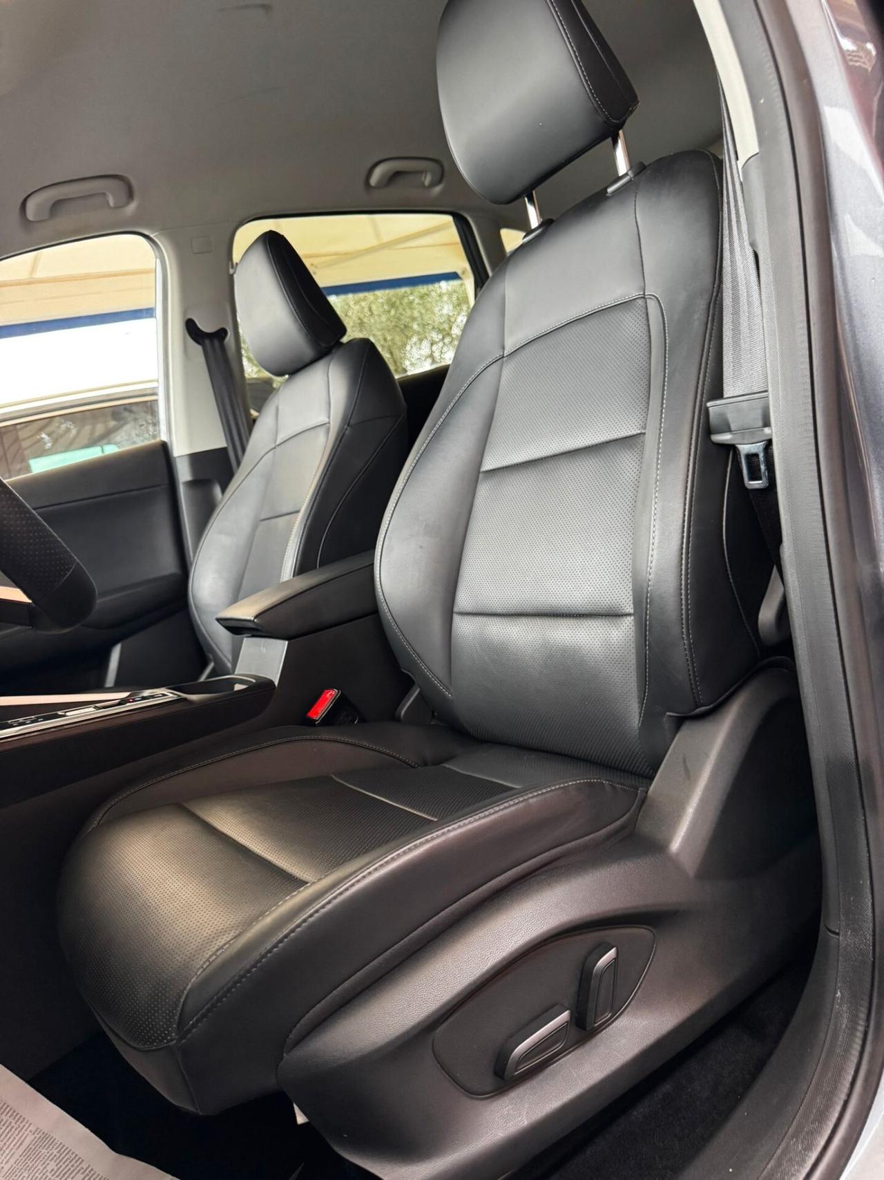 Mg ZS Hybrid+ Luxury - 2025