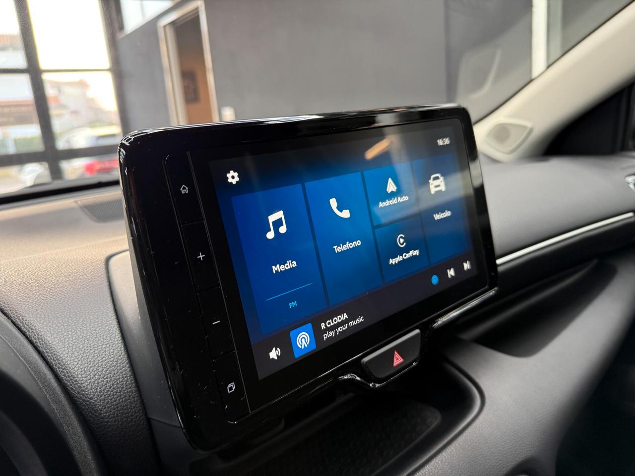 TOYOTA YARIS 1.5 HYBRID 92CV AUTO