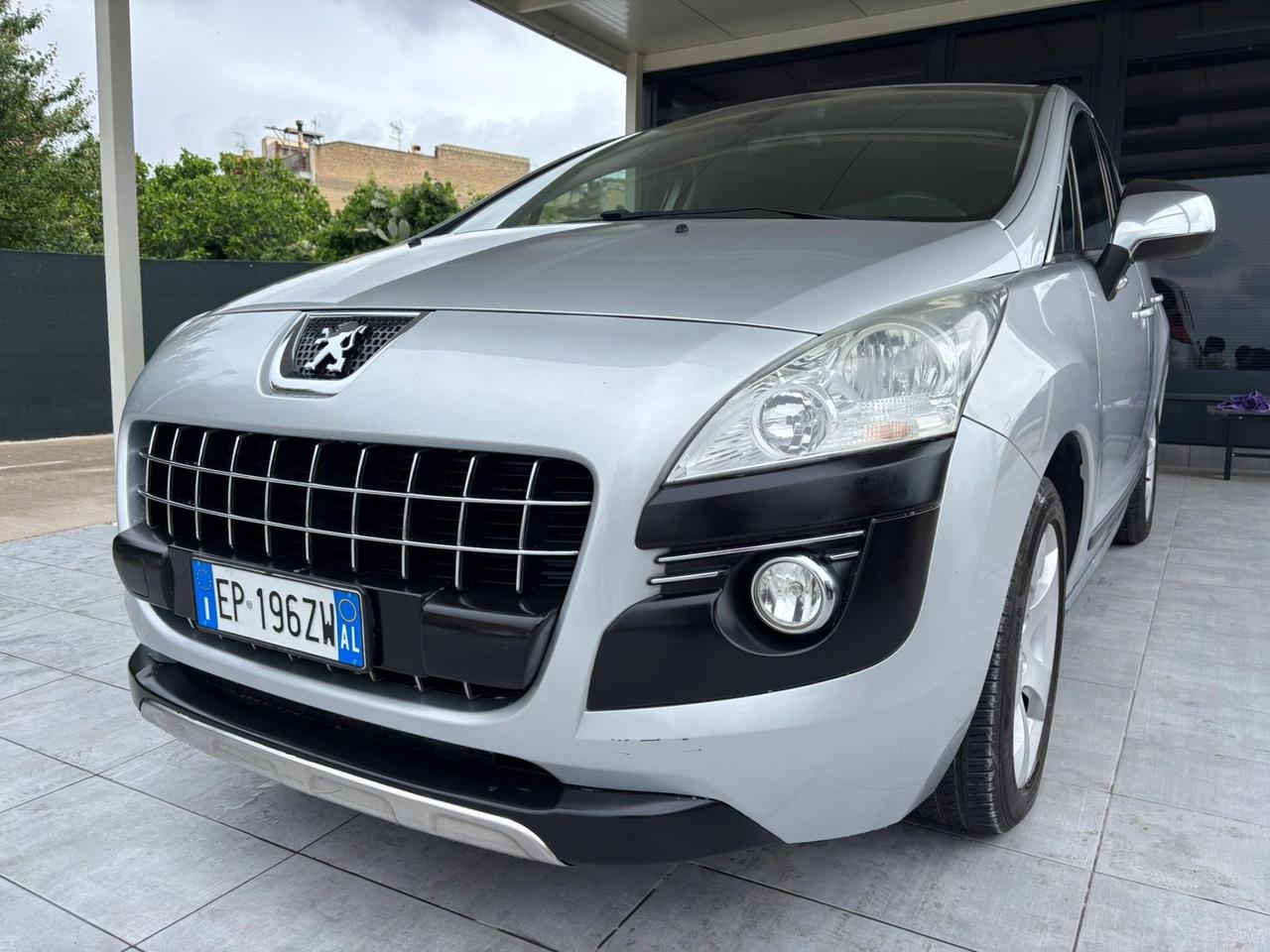 Peugeot 3008 1.6 HDi 115CV Business