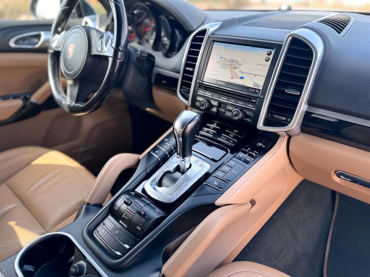Porsche Cayenne 3.0 Diesel 245CV Platinum Edition