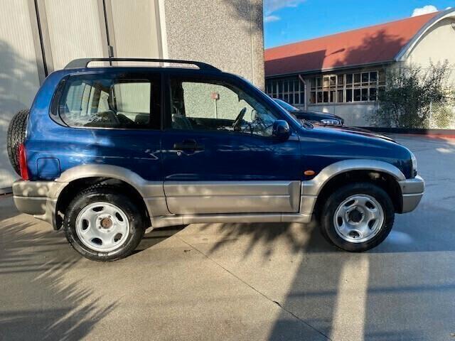 Suzuki Grand Vitara 1.6i 16V cat 3 porte
