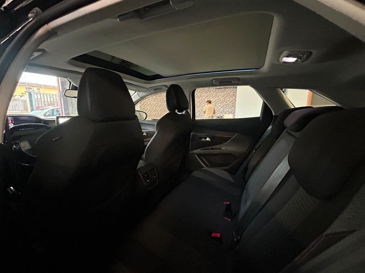 Peugeot 3008 BlueHDi 130 S&S Allure