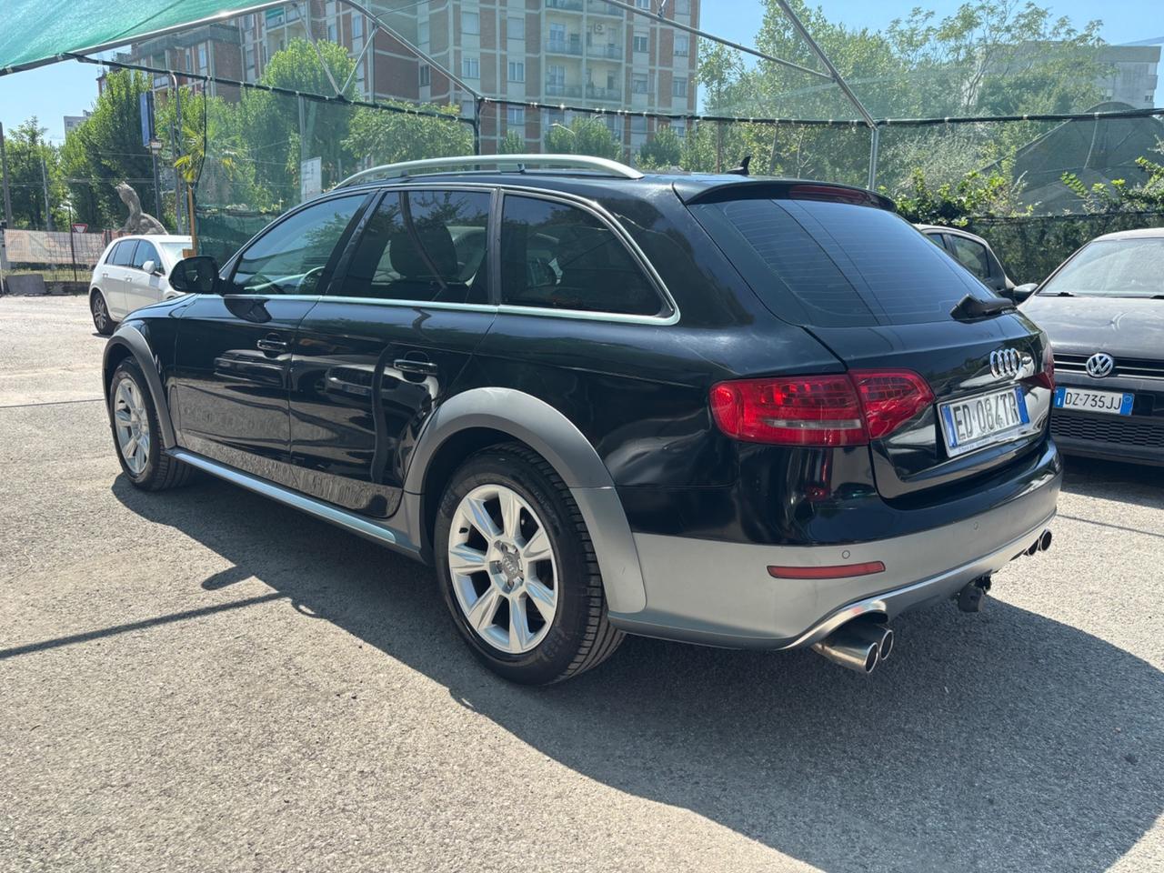 Audi A4 allroad 2.0 TDI gancio traino Advanced