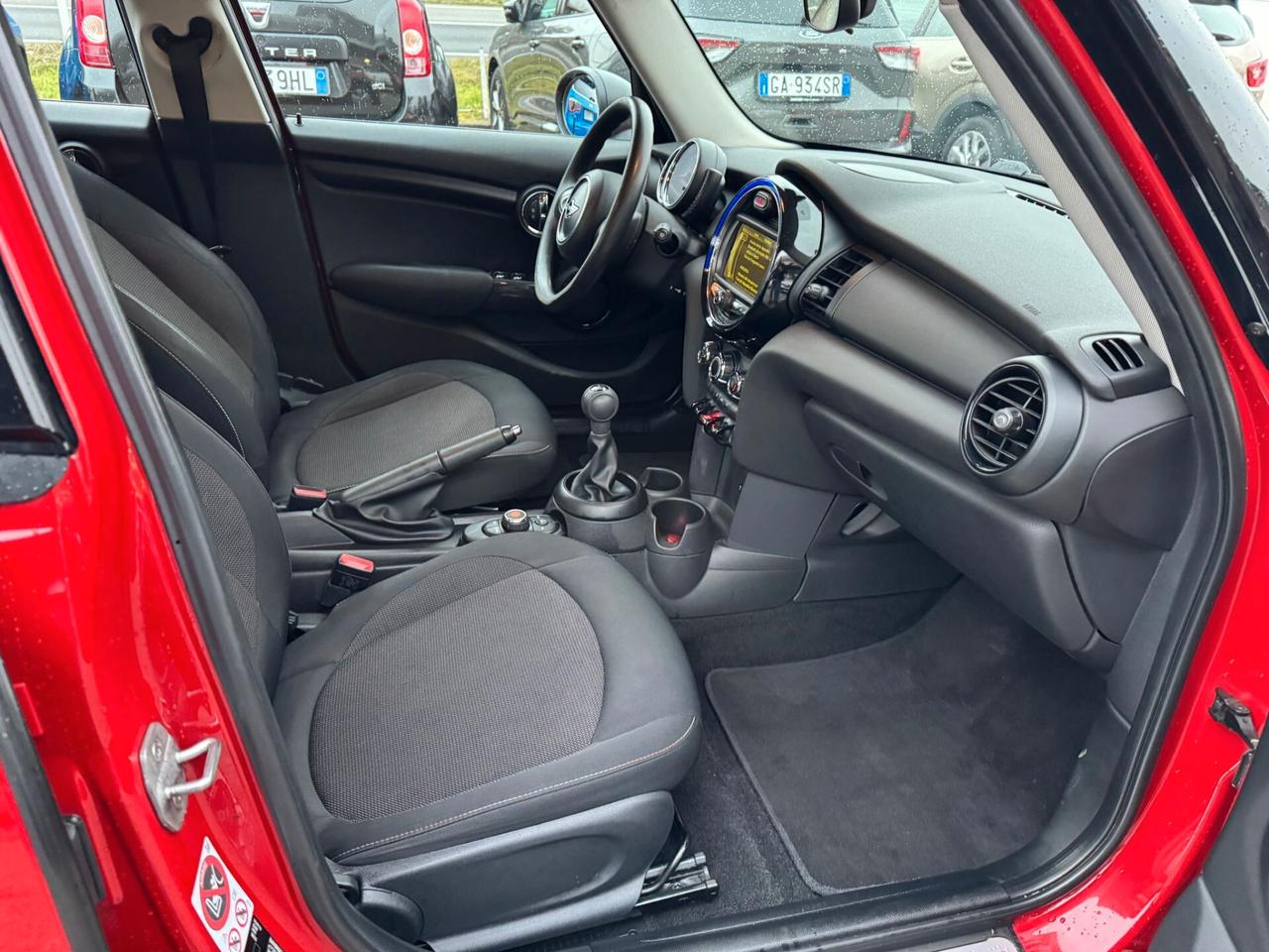 Mini 1.2 One 5 porte 102CV *NEOPATENTATI*UNIPRO*