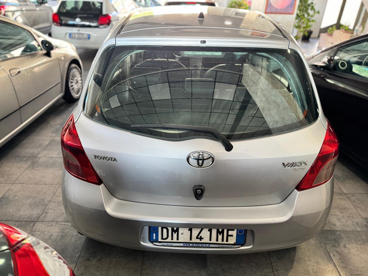 Toyota Yaris 1.0 3 porte Sol