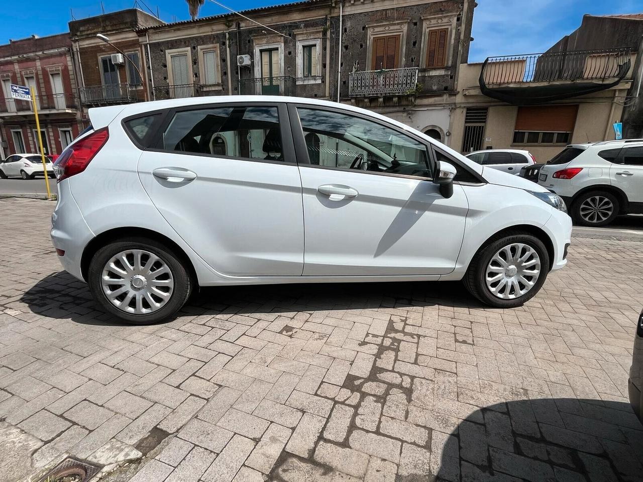 Ford Fiesta 1.5 TDCi 95CV 5 porte Business