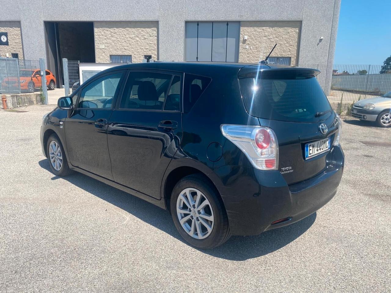 Toyota Verso 2.0 D-4-D LUXURY PACK 7 posti