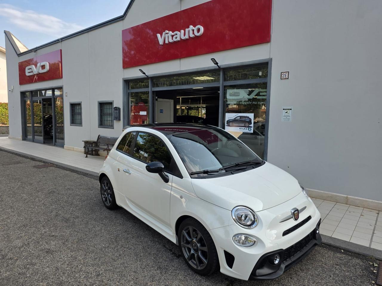 Abarth 595 1.4 Turbo T-Jet 165 CV