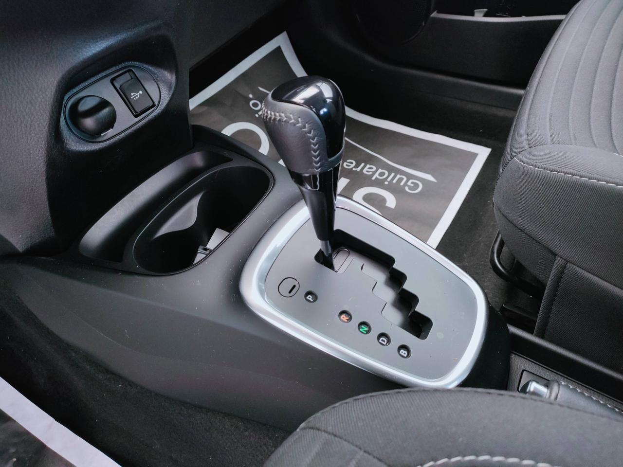 TOYOTA Yaris III 2017 - Yaris 5p 1.5h Cool