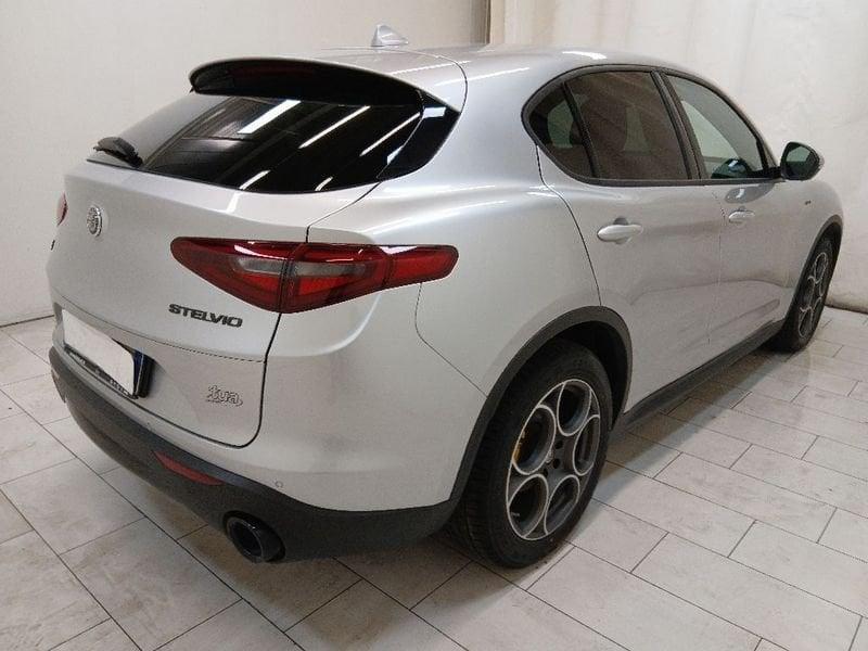 Alfa Romeo Stelvio 2.2 t Sprint Q4 190cv auto