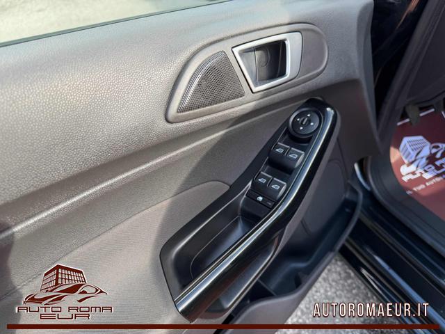 FORD Fiesta 1.5 TDCi 95CV 5p. EURO6 Titanium ST-Line NAVI! PDC