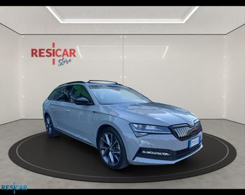 Skoda Superb Wagon iV 1.4 tsi phev Sportline dsg