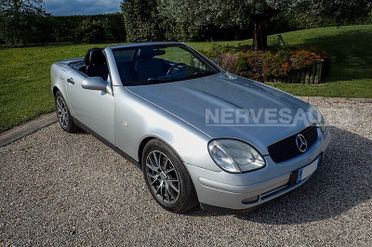Mercedes-benz SLK 200 del 1997- sportiva, leggera e compatta In vendita