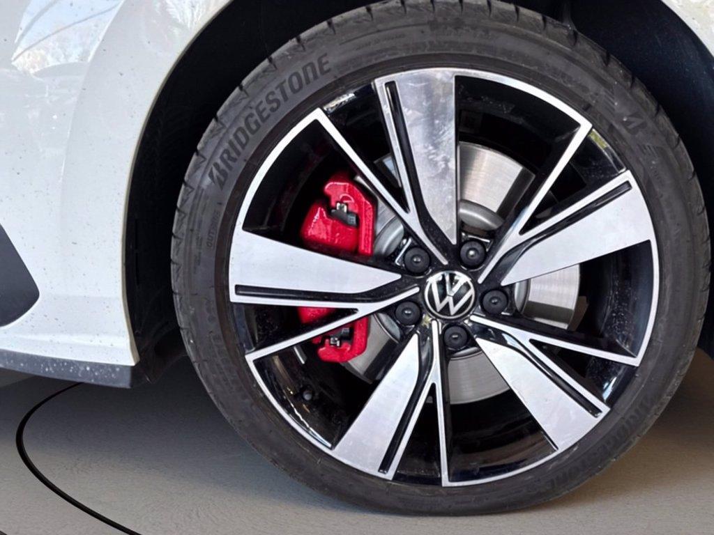VOLKSWAGEN Golf 1.4 gte dsg del 2023