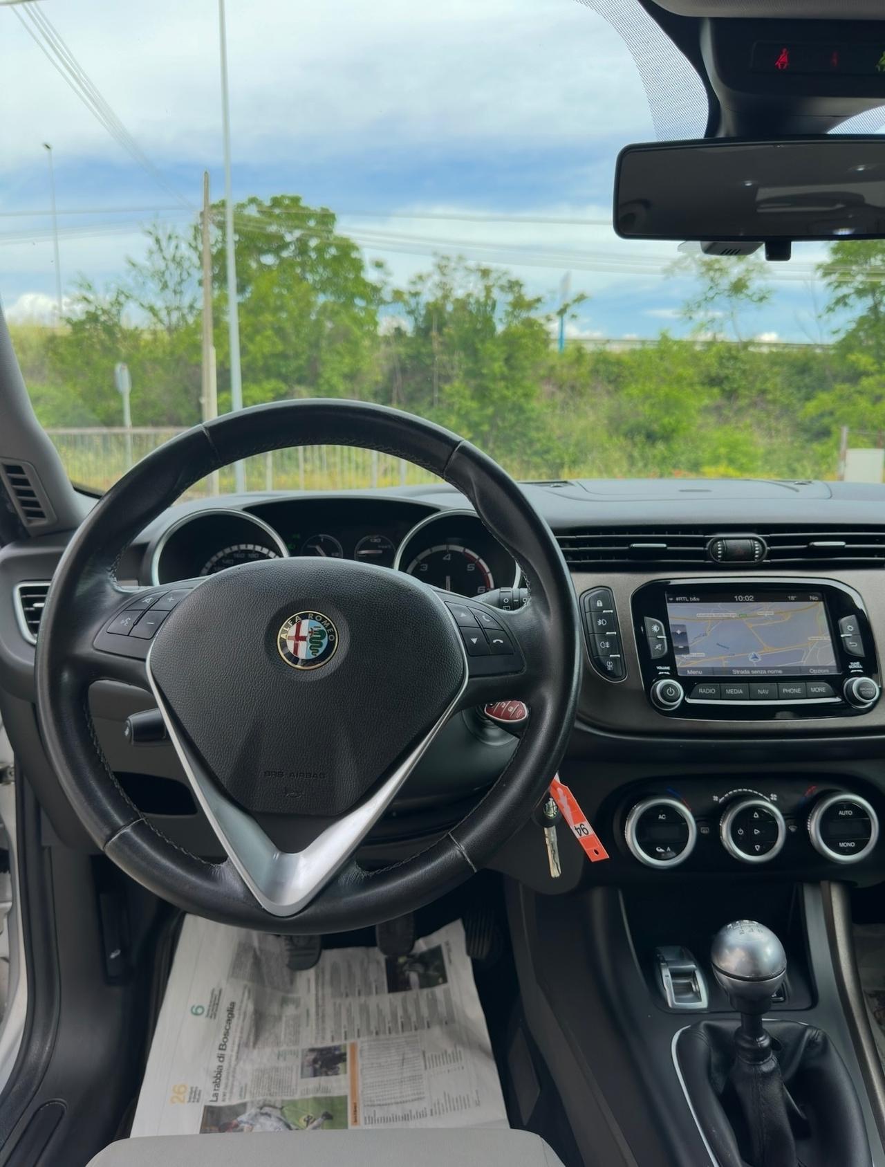 Alfa Romeo Giulietta 1.6 JTDm-2 105 CV Exclusive