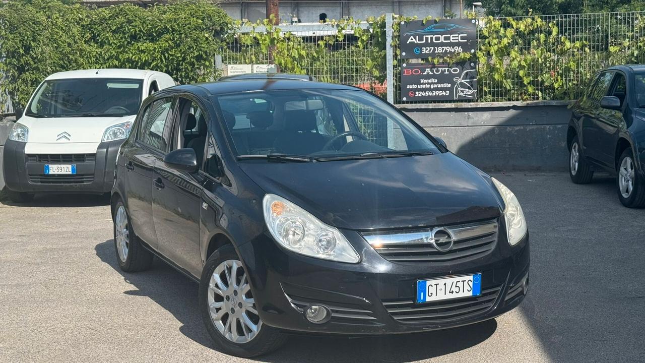 Opel Corsa 1.2 80CV 5 porte GPL-TECH Club