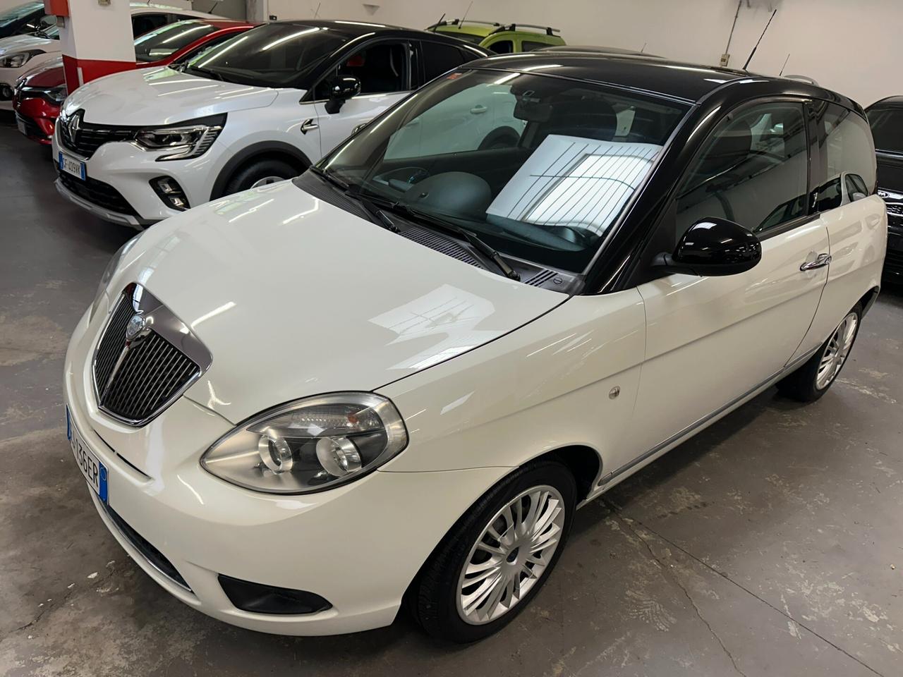 Lancia Ypsilon 1.2 69 CV Platinum