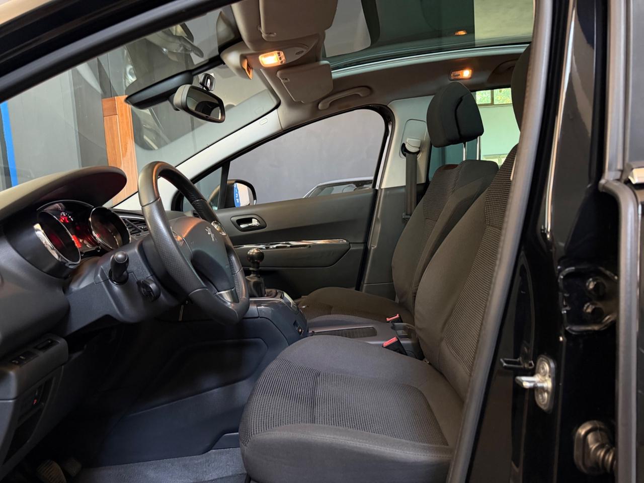 Peugeot 5008 1.6 HDi 7 Posti