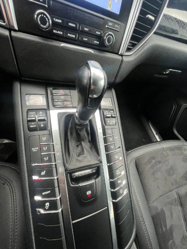PORSCHE Macan 3.0 Diesel S