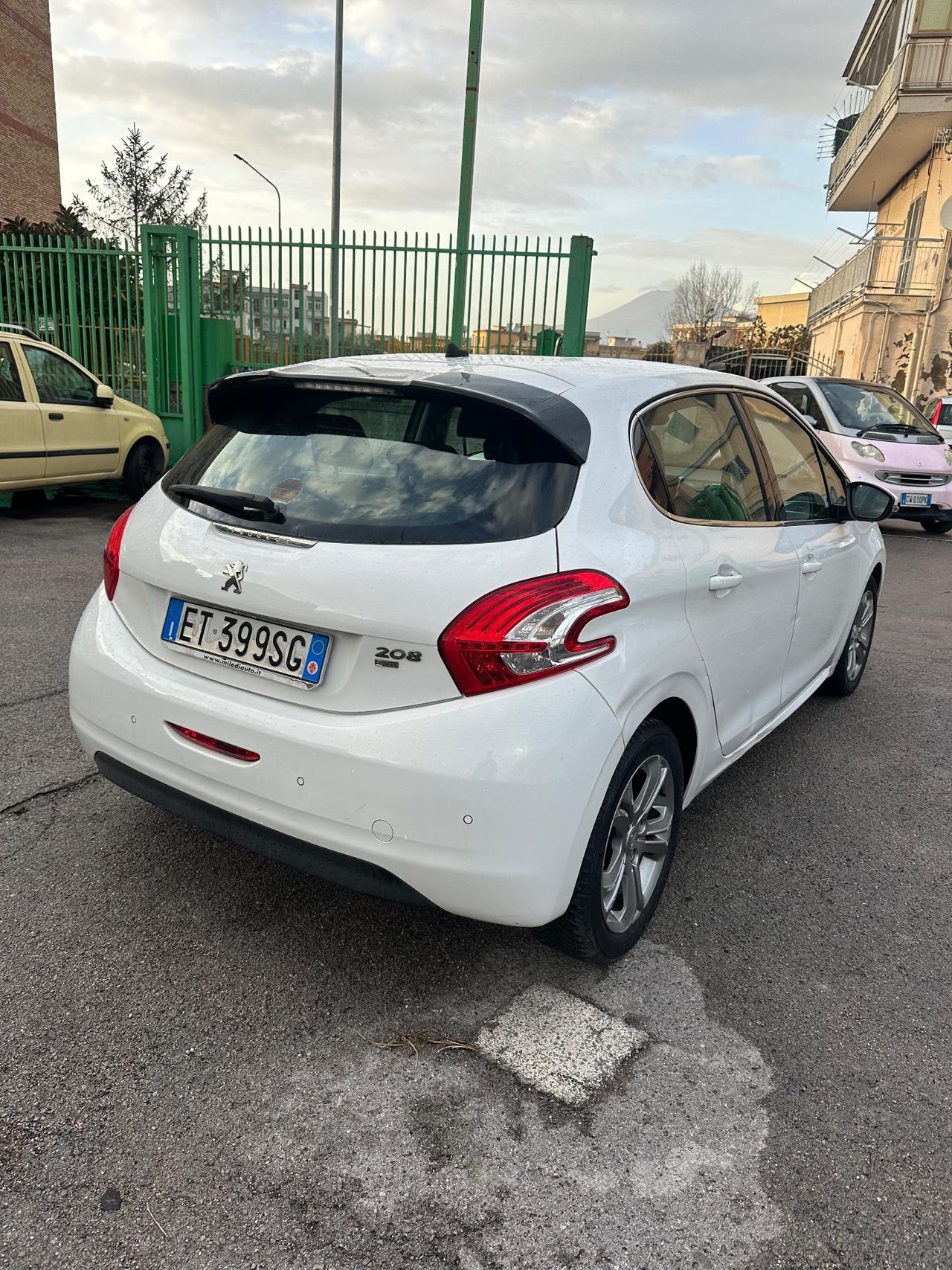 Peugeot 208 1.2 e-VTi 82 CV Stop&Start ETG5 5 porte Allure