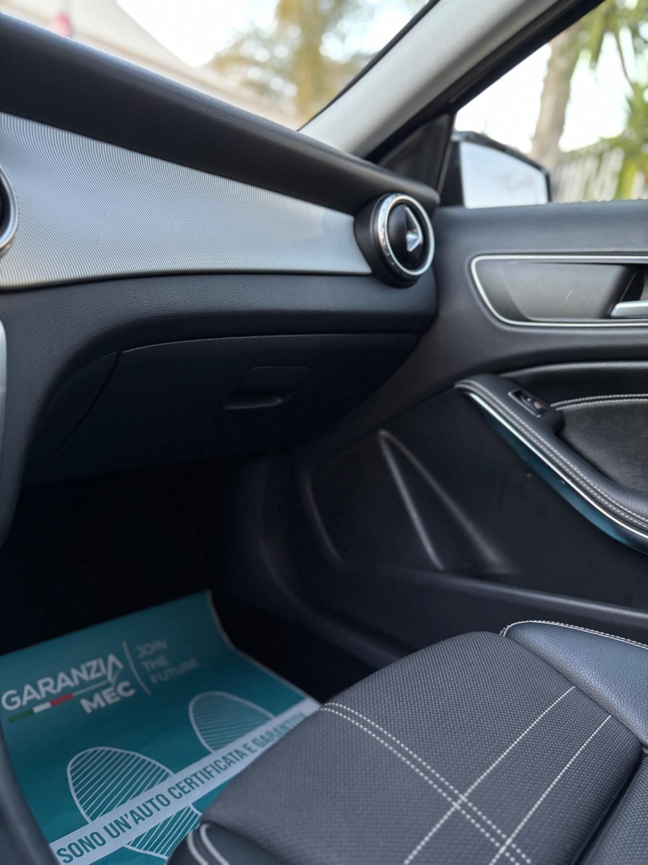 Mercedes-benz GLA 200 d Sport 2016