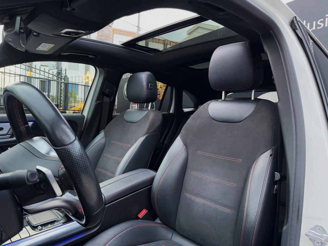 Mercedes-Benz GLA 200 d Premium Plus AMG TETTO