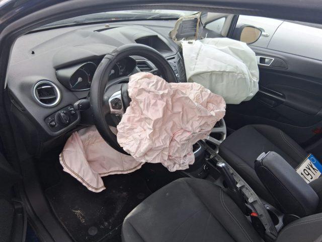 FORD Fiesta 1.5 TDCi 75CV 5 porte Titanium INCIDENTATA r