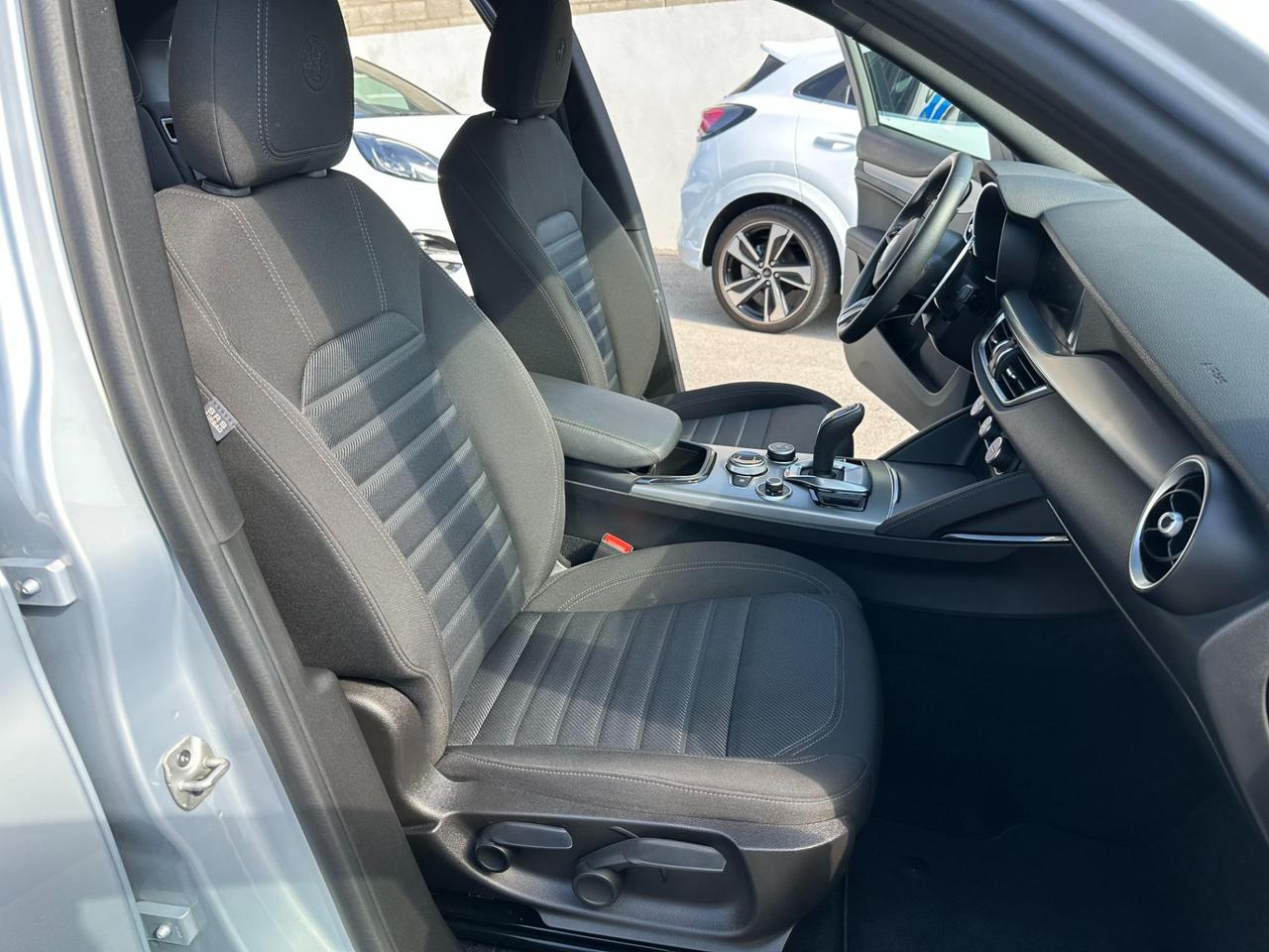 Alfa Romeo Stelvio 2.2 t Sprint rwd 160cv auto