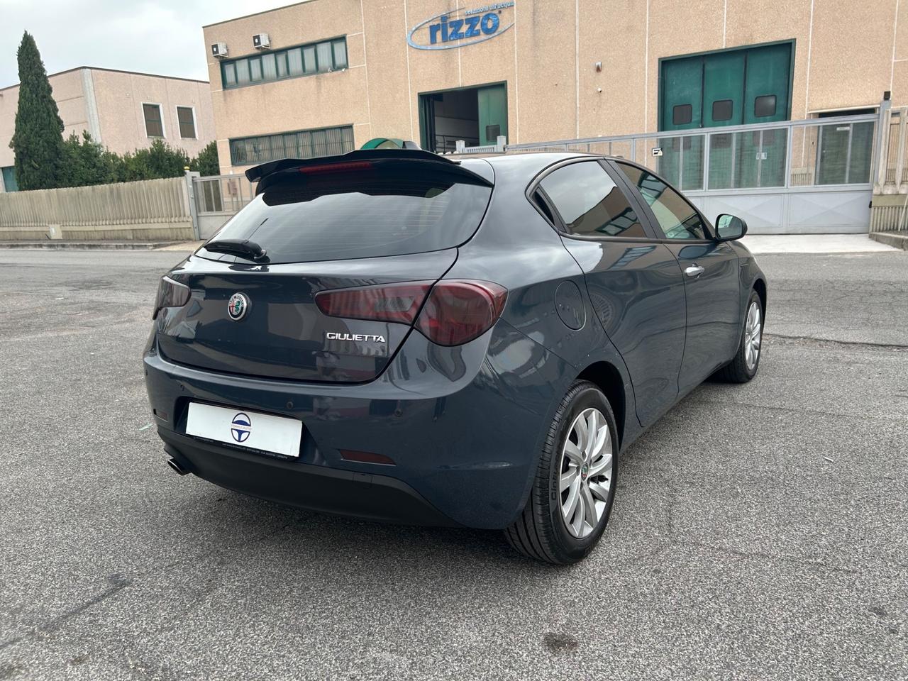 Alfa Romeo Giulietta 1.6 JTDm TCT 120 CV Business