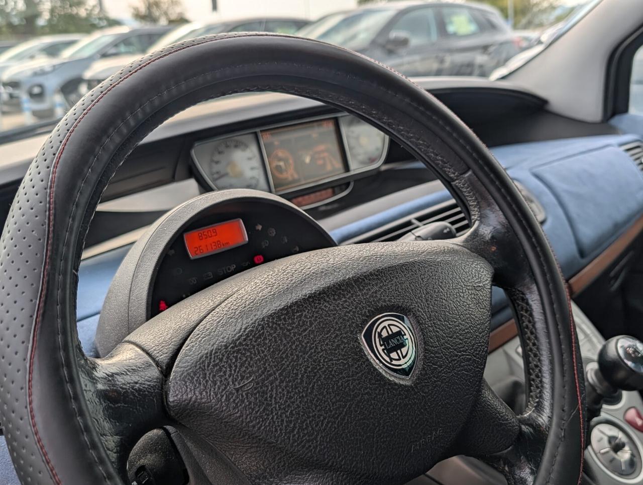 Lancia Phedra 2.0 MJT 136 CV Emblema