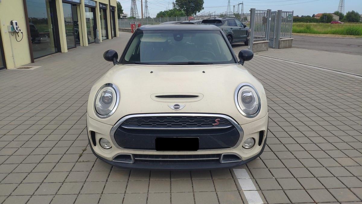 MINI Cooper D Clubman SOLO PER COMMERCIANTI AUTO SENZA GARANZIA