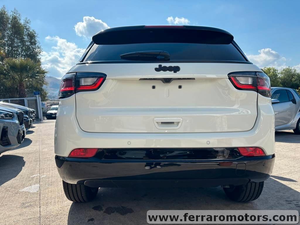 Jeep Compass Summit Km 0 a 329 euro al mese senza anticipo IVA ESPOSTA