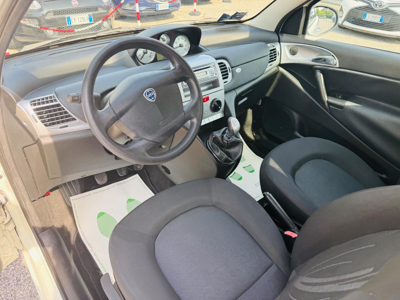 Lancia Ypsilon 1.2 69 CV