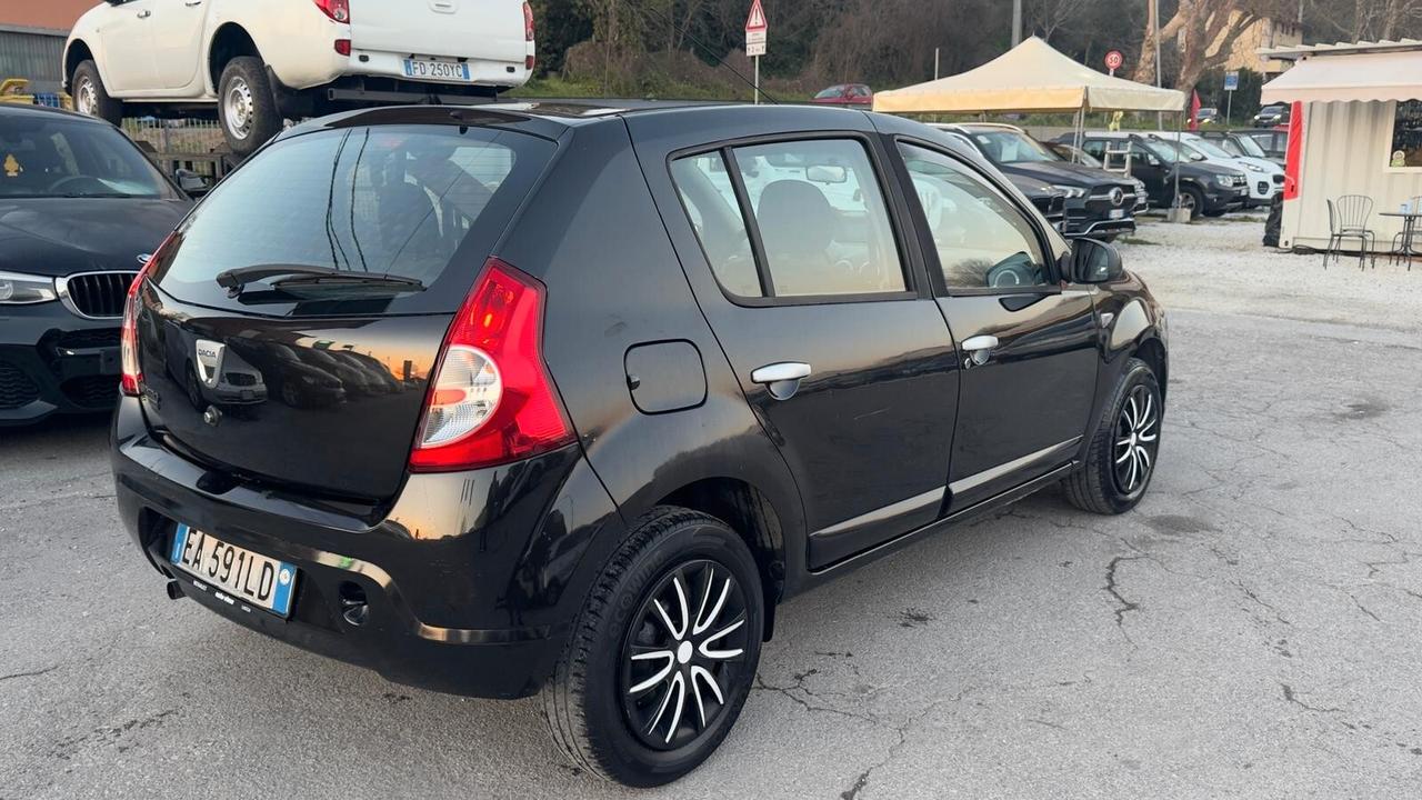 Dacia Sandero 1.4 8V GPL Lauréate
