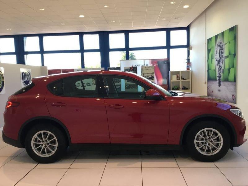 Alfa Romeo Stelvio 2.2 Turbodiesel 160 CV AT8 RWD Business MY21