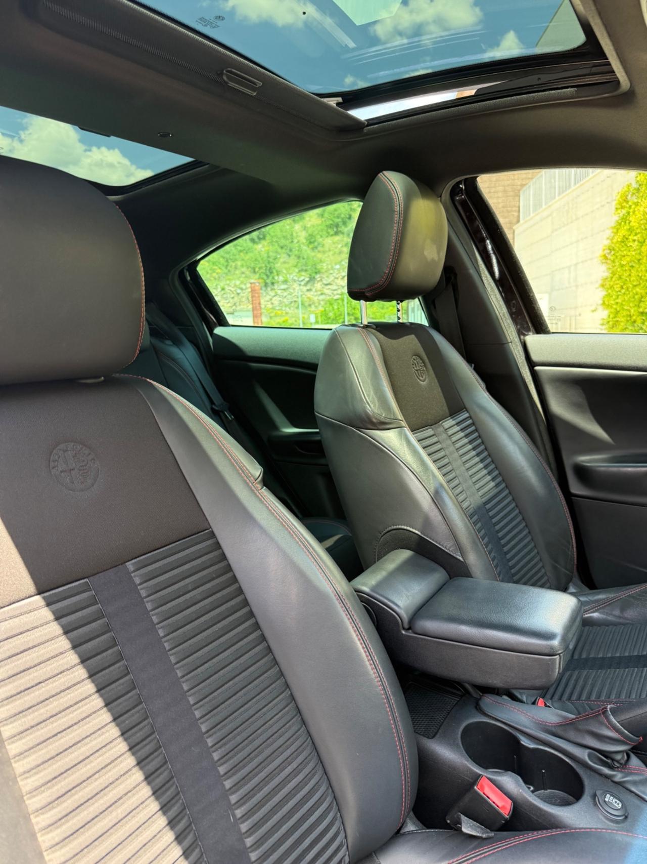 Alfa Romeo Giulietta 1750 TBi Quadrifoglio Verde