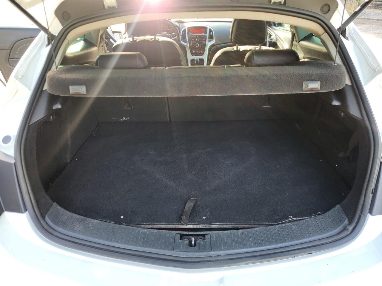 OPEL ASTRA 1,4 GTC-140 CV-3 PORTE-METANO-4 REVISIONI