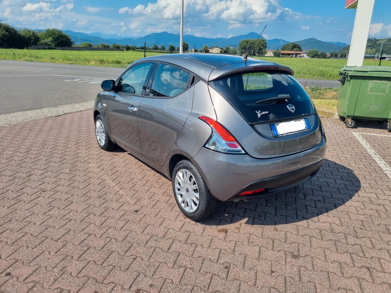 Lancia Ypsilon 1.2 69 CV 5 porte S&S Platinum, Garanzia