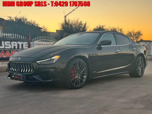 MASERATI Ghibli V6 Diesel 275 CV Gransport FULL